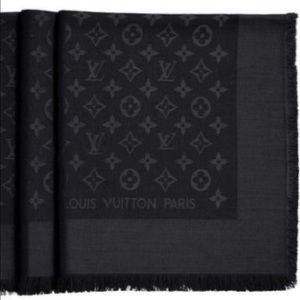 Louis Vuitton Black Monog. Shawl 60% silk 40% wool